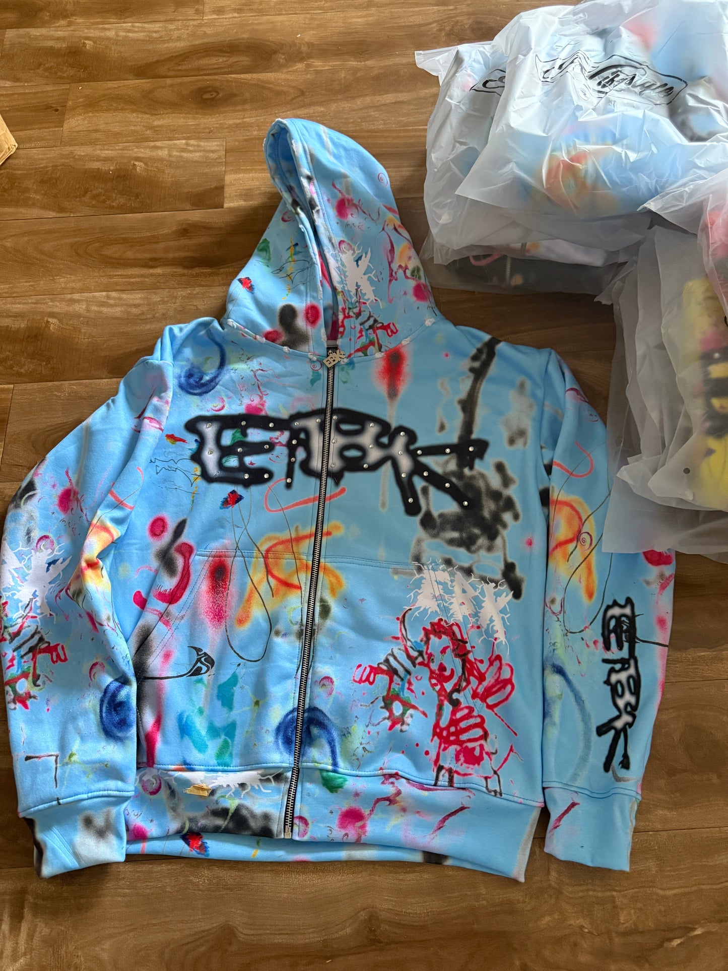 EBK ZIP-UPS