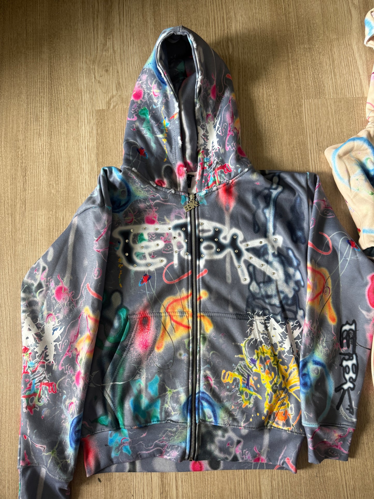 EBK ZIP-UPS